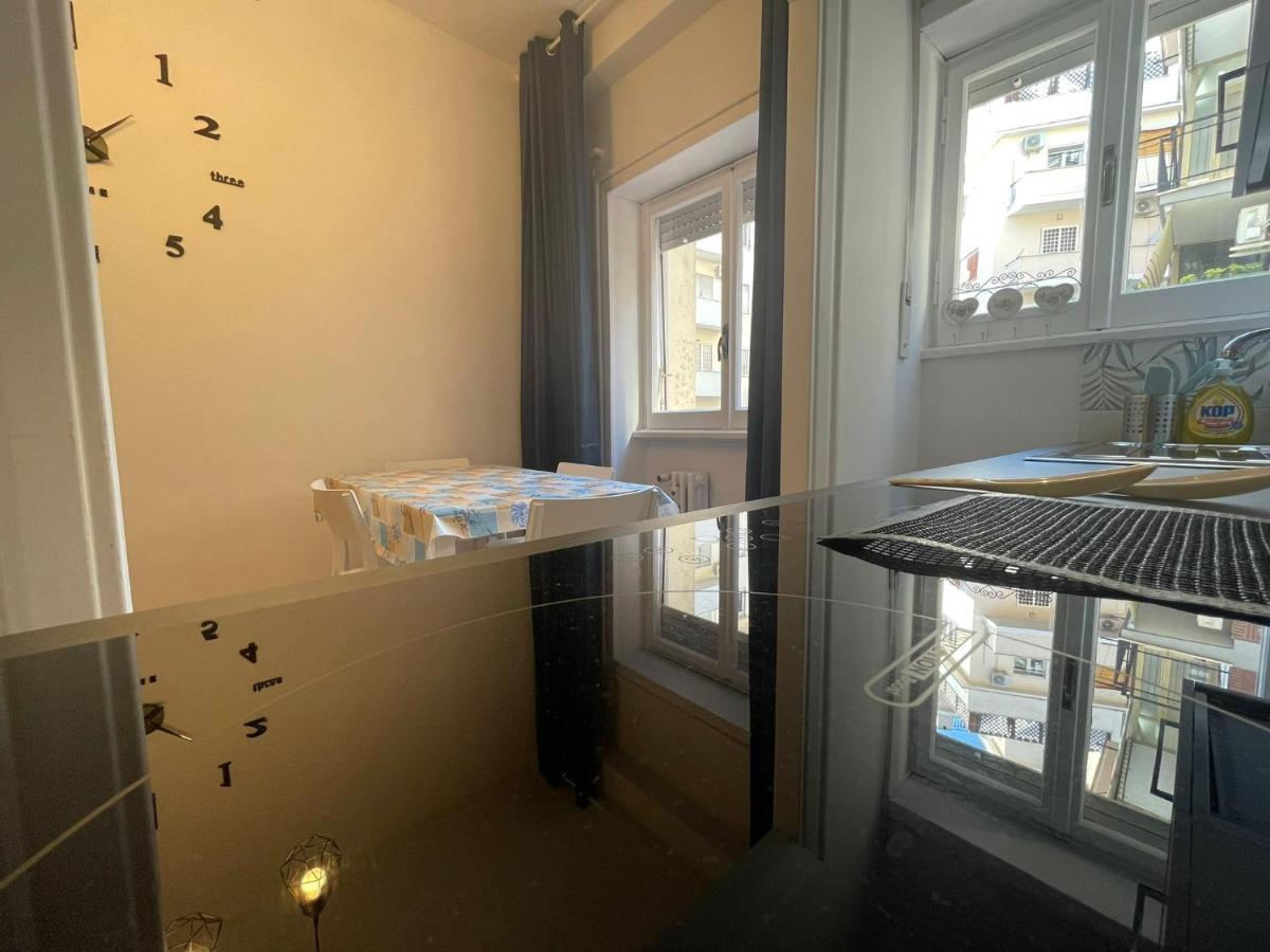 Casa Mia Apartment โรม ภายนอก รูปภาพ