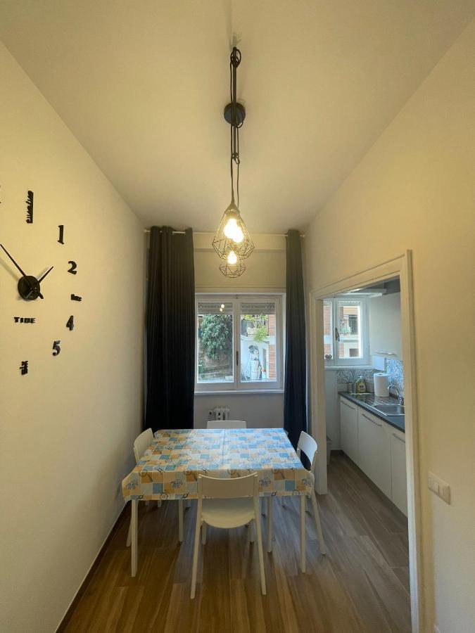 Casa Mia Apartment โรม ภายนอก รูปภาพ