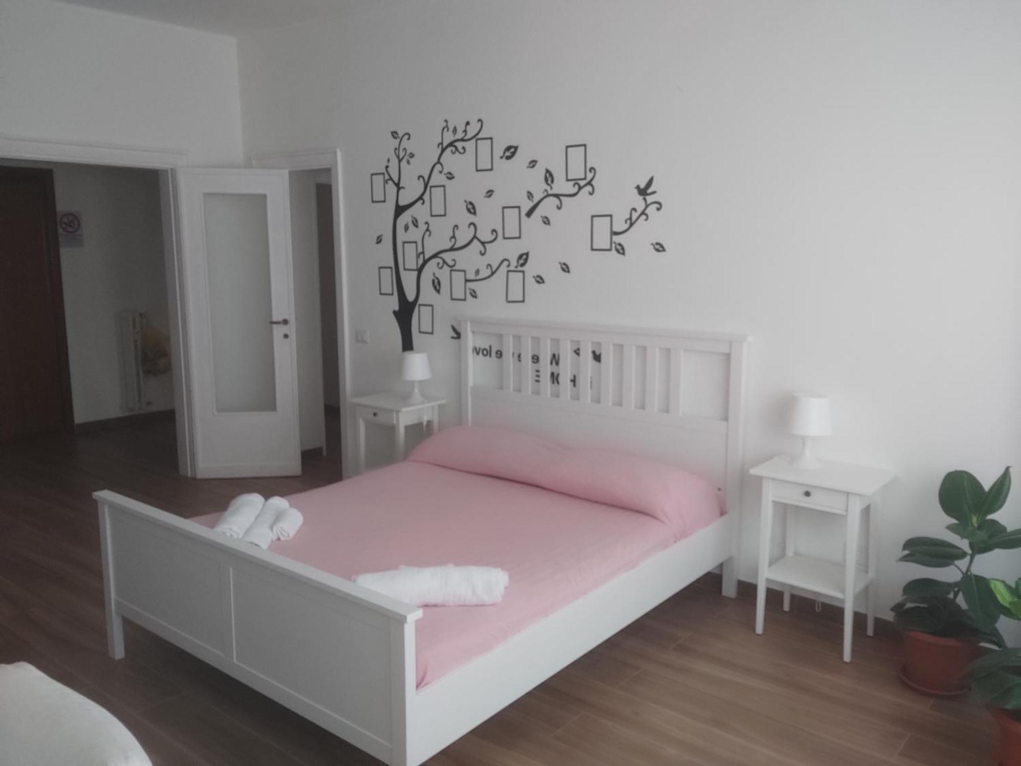 Casa Mia Apartment โรม ภายนอก รูปภาพ